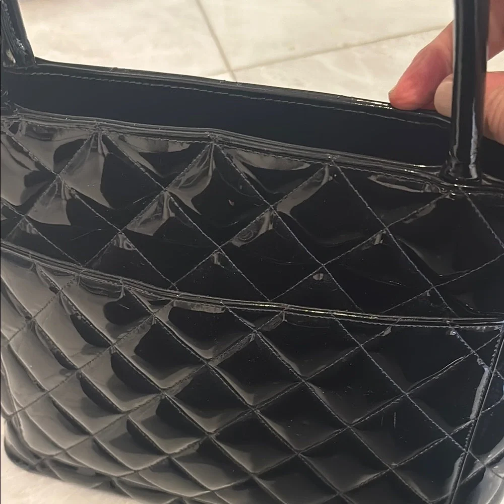Chanel Black Quilted Tote Bag - Picture 5 of 9